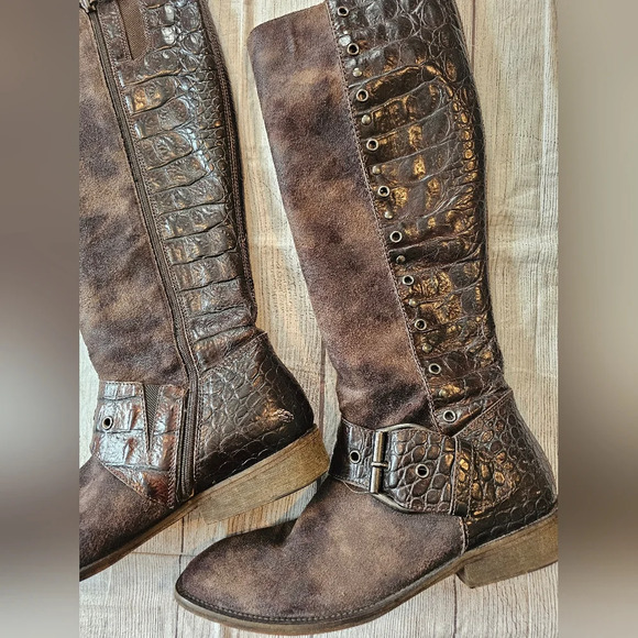 Donald J. Pliner Women 8.5 Brown Gale Knee-High Gator Suede Leather Riding Boots - Picture 2 of 12